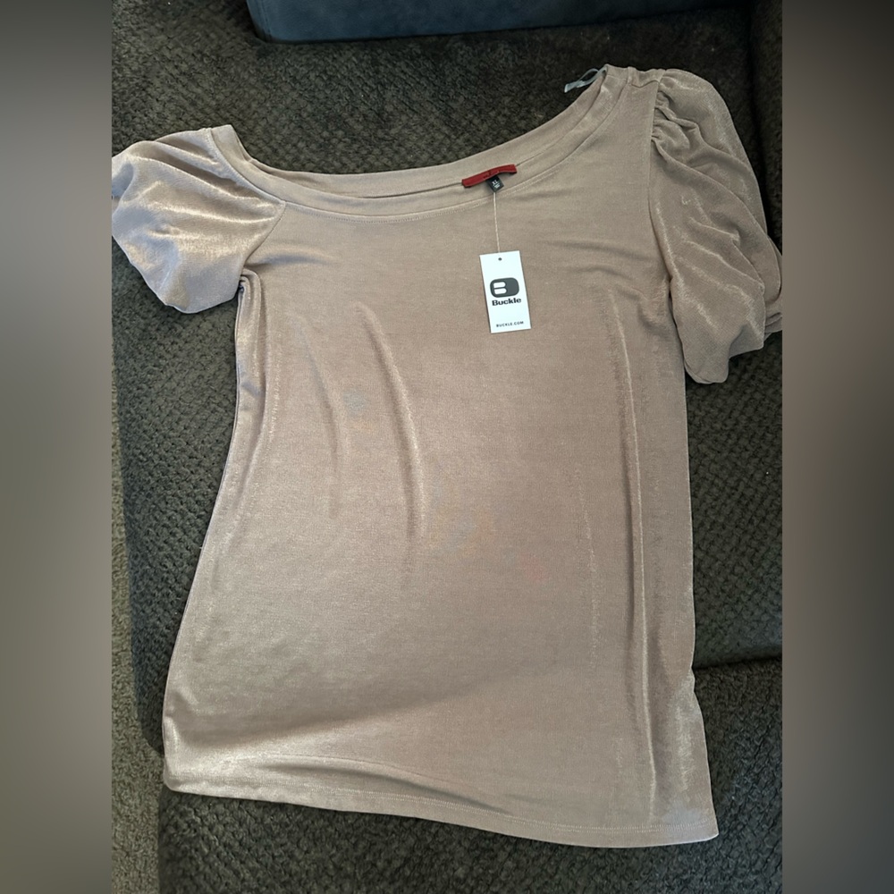 Buckle top new with tags